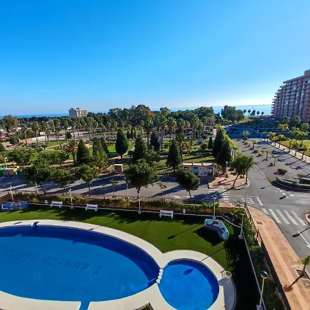 Vistas Al Mar En Magic World,